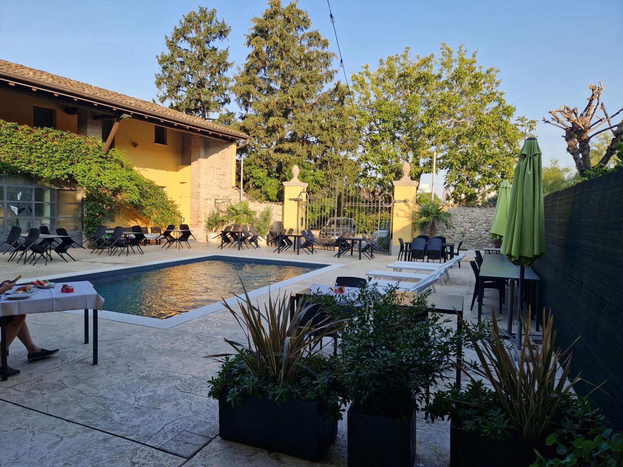 Agriturismo Corte Gaia Castiglione Delle Stiviere Exteriér fotografie